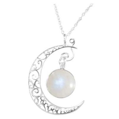 Collier en forme de Croissant de Lune avec Pierre de Lune sertie Collier en forme de Croissant de Lune avec Pierre de Lune sertie