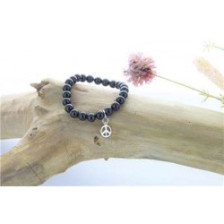 Bracelet Onyx Perles rondes 8 mm et Breloque Paix